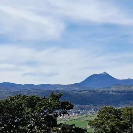 Maison De Bourg * Jumeaux